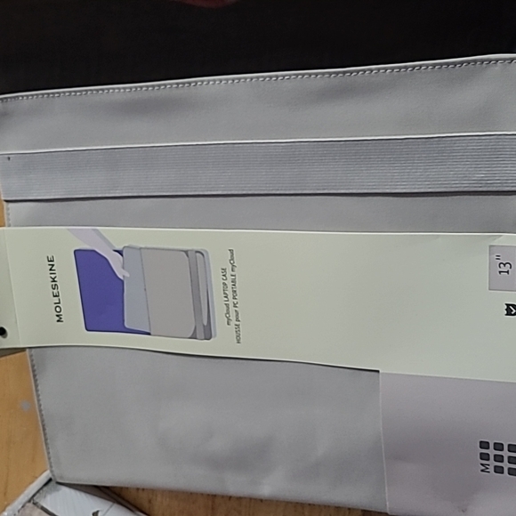 Moleskine myCloud Laptop Case, 13in, Khaki Beige (12.75 x 9 x 1.25) - Picture 1 of 7